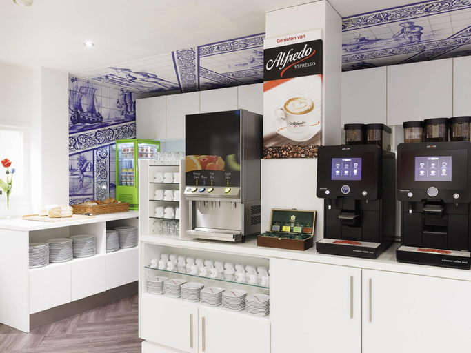 Food & Drinks 5, ibis Styles Amsterdam Central Station, Amsterdam