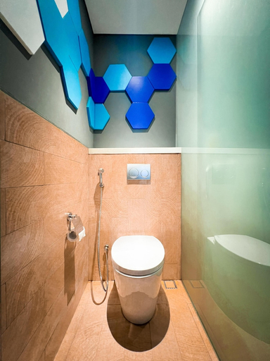 bathroom 15