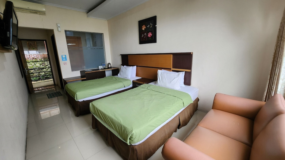 bedroom 19
