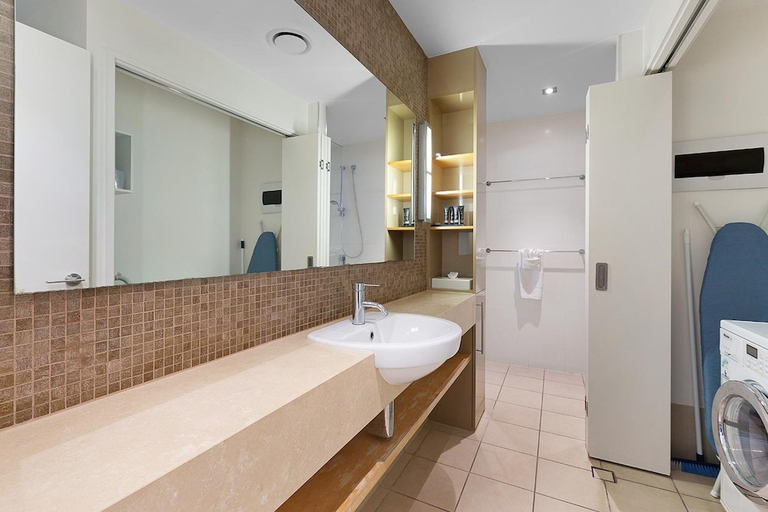 Bathroom 3, The Boathouse Apartments, Whitsunday