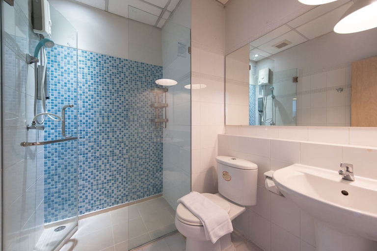 Bathroom 4, Sathorn Terrace Apartment, Bang Rak
