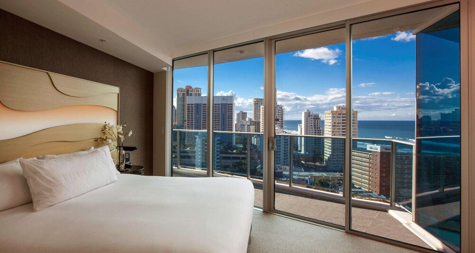 Bedroom 3, Hilton Surfers Paradise Residences, Gold Coast