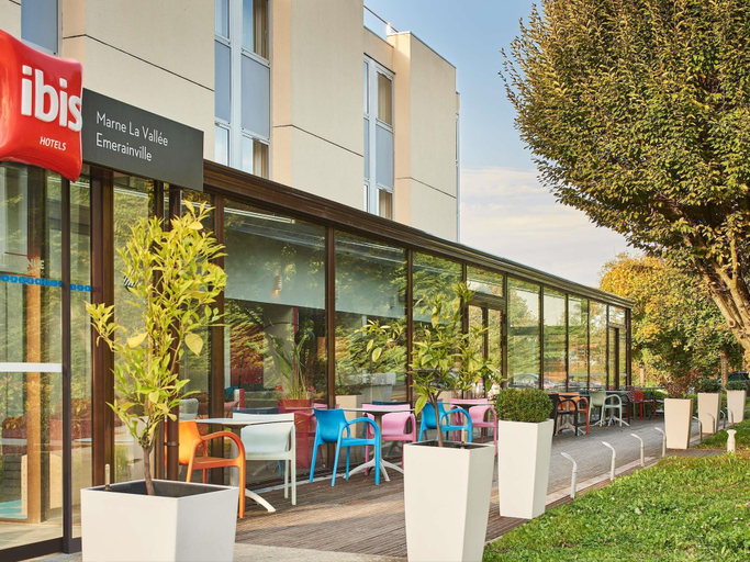 Exterior & Views 2, ibis Marne la Vallee Emerainville, Seine-et-Marne