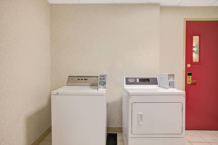 Others 4, Days Inn by Wyndham Parsippany, Morris