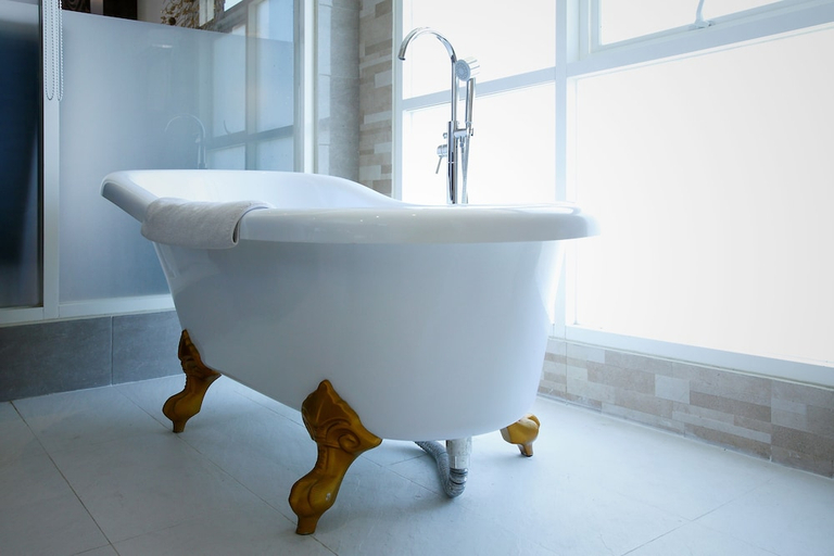 Bathroom 2, The Visala Boutique Hotel, Badung