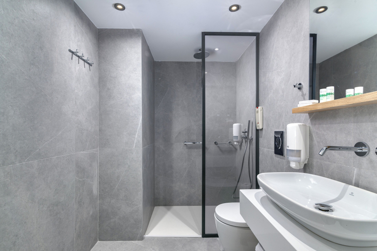 Bathroom 5, Sun Beach Resort, South Aegean