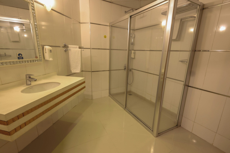 Bathroom 5, Hotel Tilmen, Şehitkamil