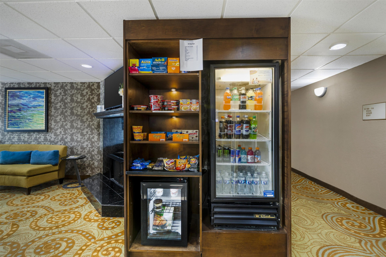 Food & Drinks 5, Best Western Plus Richmond Hill Inn, Bryan