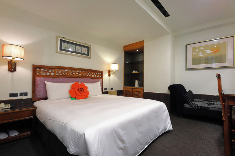 Bedroom 3, Han She Hotel, Taipei City