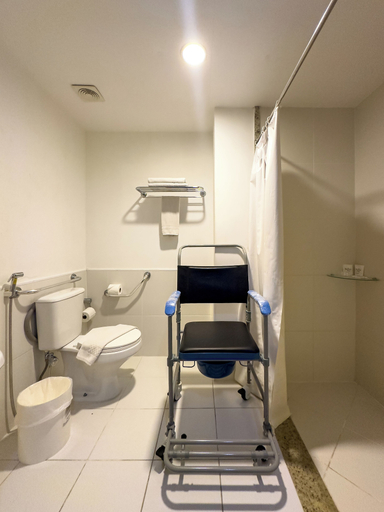 Bathroom 4, Salvador Business by Avectur, Salvador