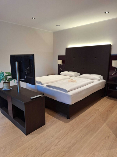 Bedroom 2, Weinhotel Klostermühle, Trier-Saarburg