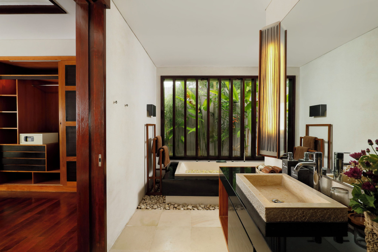 Bathroom 4, Villa Camellia Jimbaran by Nakula, Badung