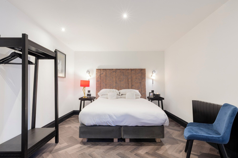 Bedroom 2, Wainstones Hotel, North Yorkshire