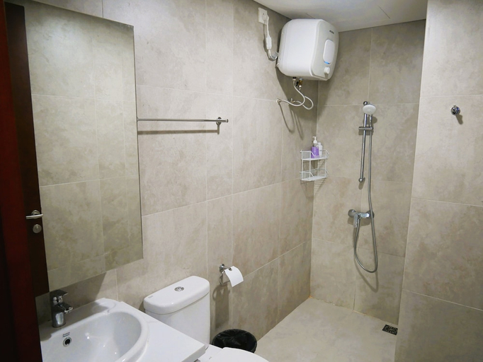 Bathroom 4, Meisterstadt Pollux Habibie, Batam