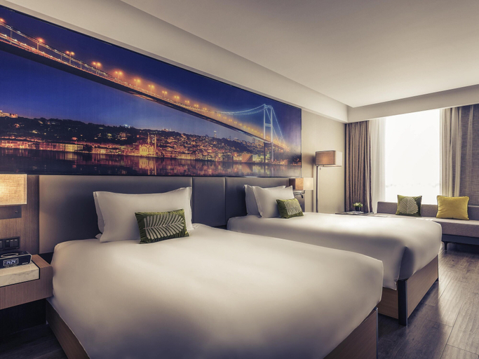 Bedroom 2, Mercure Shanghai Hongqiao Railway Station, Shanghai