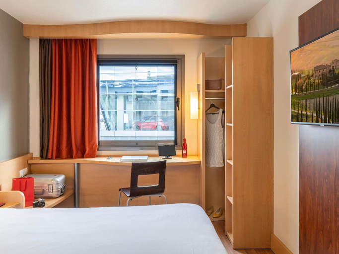 Bedroom 3, ibis Madrid Alcobendas, Madrid