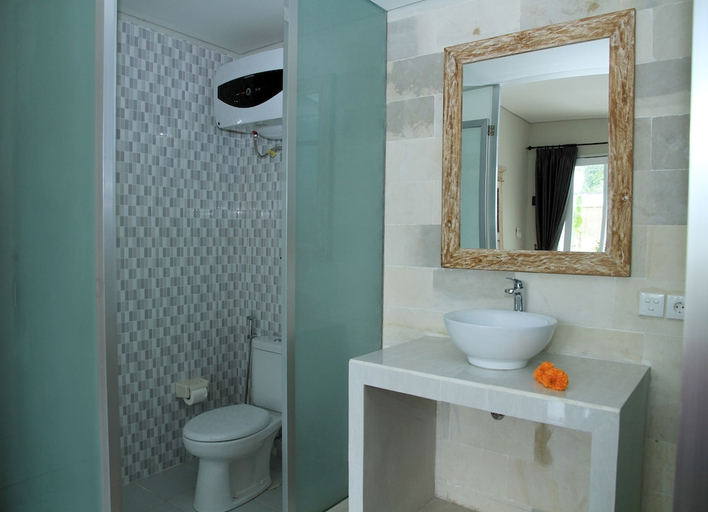 Bathroom 4, Asung Guesthouse, Badung