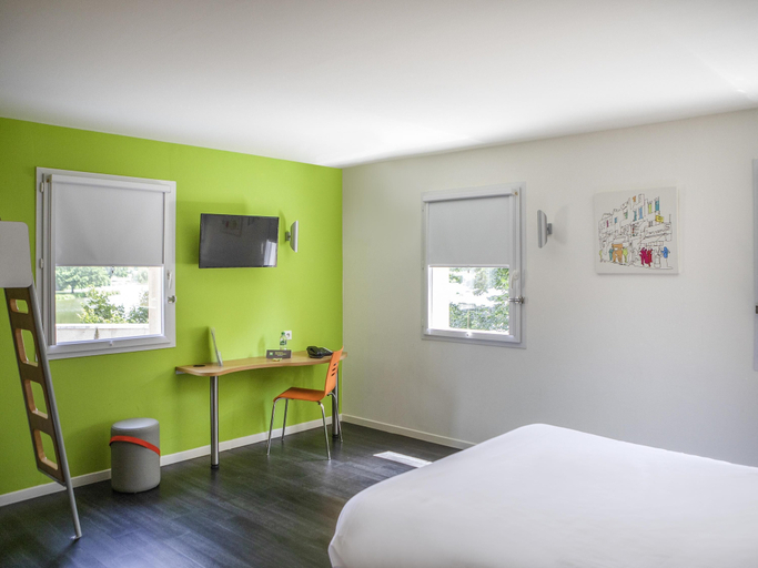 Bedroom 5, ibis Styles Bourbon Lancy, Saône-et-Loire