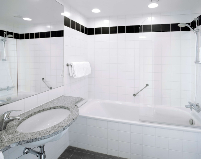 Bathroom 5, Scandic Olympic, Esbjerg