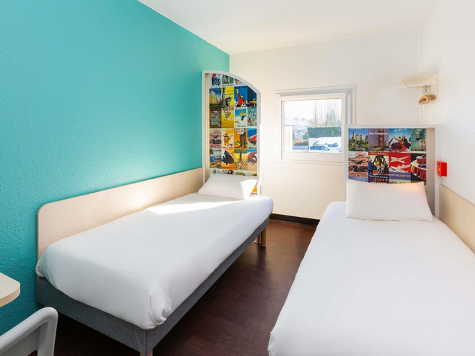 Bedroom 3, HotelF1 Lyon Solaize, Rhône
