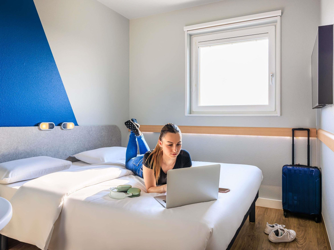 Bedroom 3, ibis budget Lausanne Bussigny, Ouest lausannois