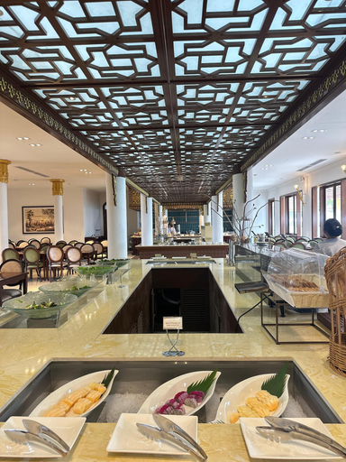 Food & Drinks 5, Champa Palace Hotel, Pakxe