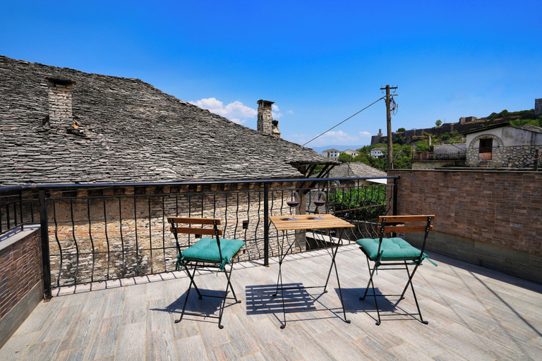 Others 5, Hotel Palorto, Gjirokastrës