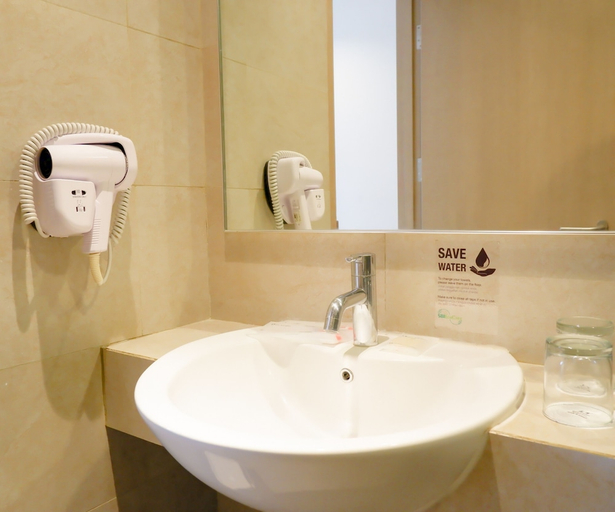 Bathroom 3, Swiss-Belexpress Cilegon, Cilegon