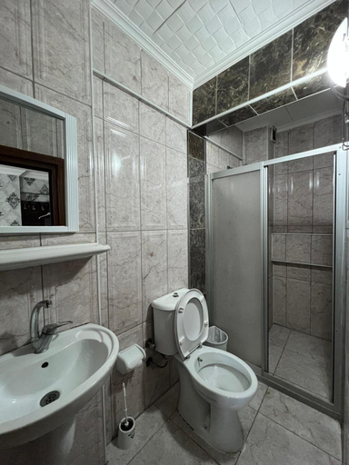 Others 4, Orient Hotel, Fatih
