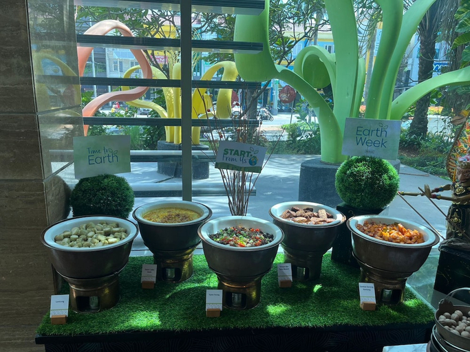 Food & Drinks 5, DoubleTree by Hilton Jakarta Kemayoran, Jakarta Utara
