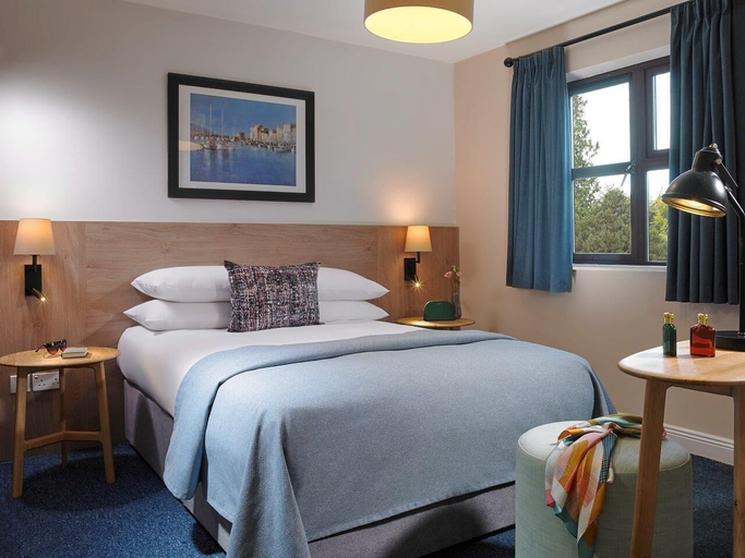 Bedroom 2, Clonakilty Park Hotel