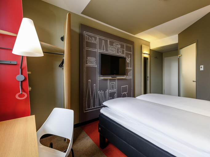 Bedroom 4, Ibis Landshut city, Landshut