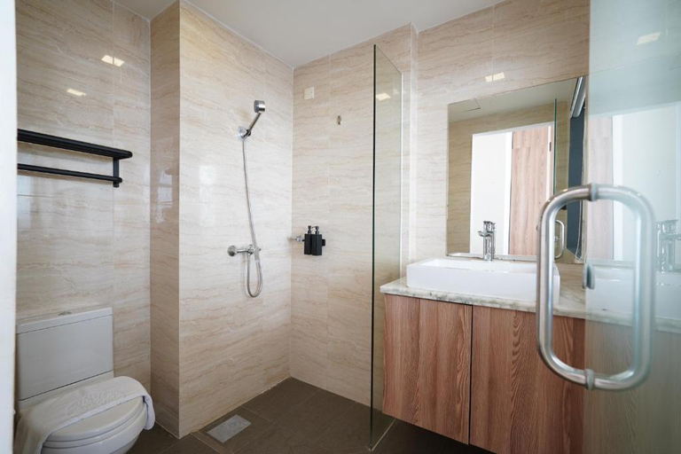 Bathroom 5, The Snowbell Hotel & Spa @ The Bridge, Phnom Penh