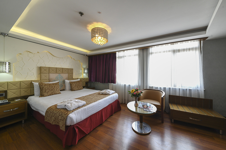 Grand Star Hotel Bosphorus & Spa Room Type - Deluxe Suite with Sea View Grand Star Hotel Bosphorus & Spa Room Type - Deluxe Suite with Sea View