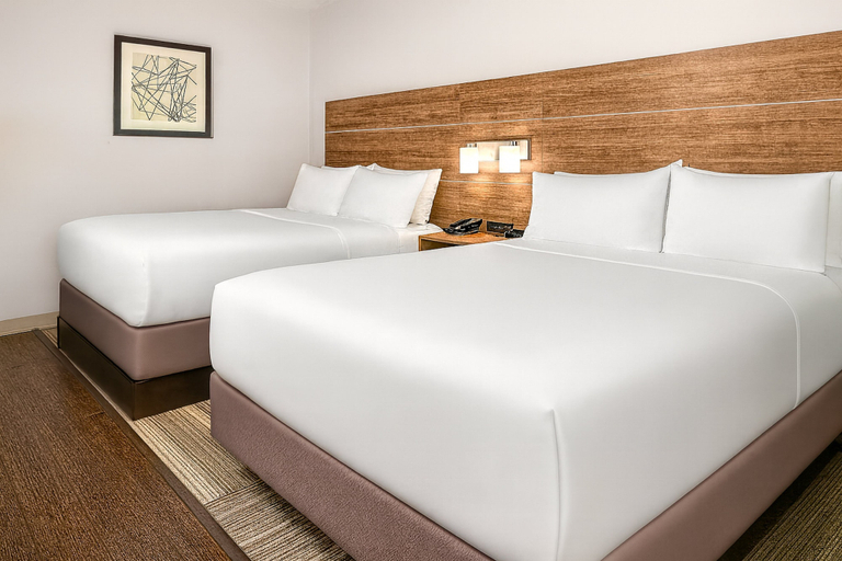 Bedroom 5, Holiday Inn Express MYRTLE BEACH-BROADWAY@THE BCH by IHG, Horry