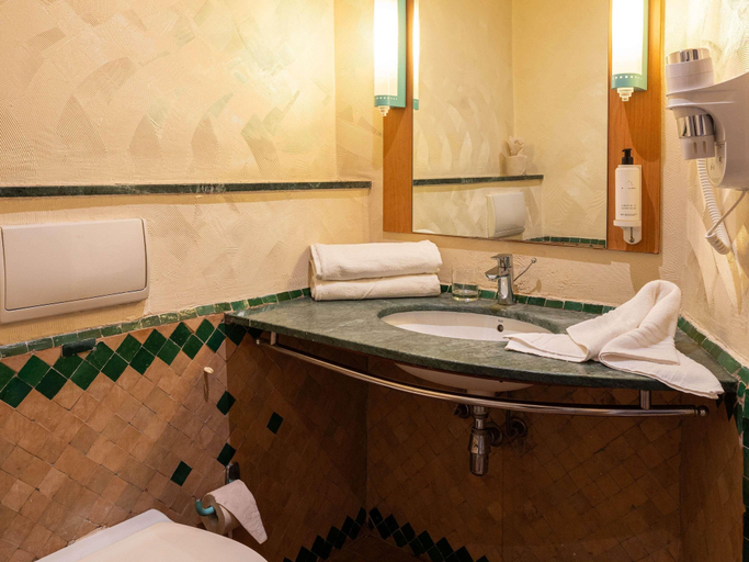 Bathroom 5, ibis Ouarzazate Centre, Ouarzazate