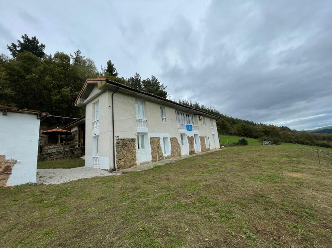 Others 5, Hotel El Nuevo Semellon Aceptamos Mascotas, Asturias