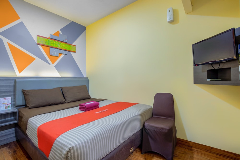 bedroom 14