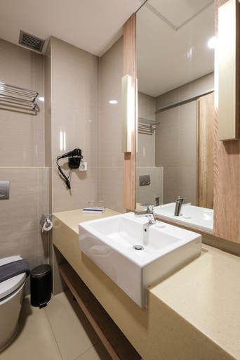 bathroom 20