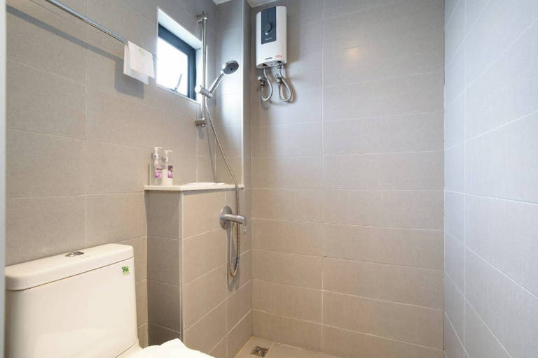 Bathroom 5, Synsiri 5 Nawamin 96, Khan Na Yao