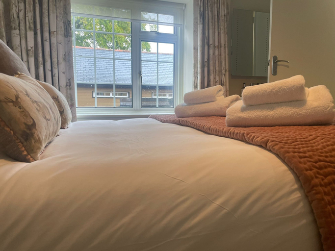 Bedroom 3, Moorhill House Hotel, Hampshire