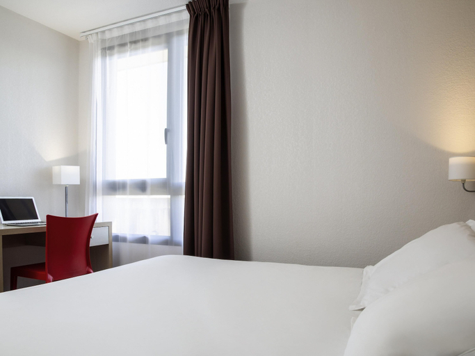 Bedroom 3, Aparthotel Adagio Access Avignon, Vaucluse