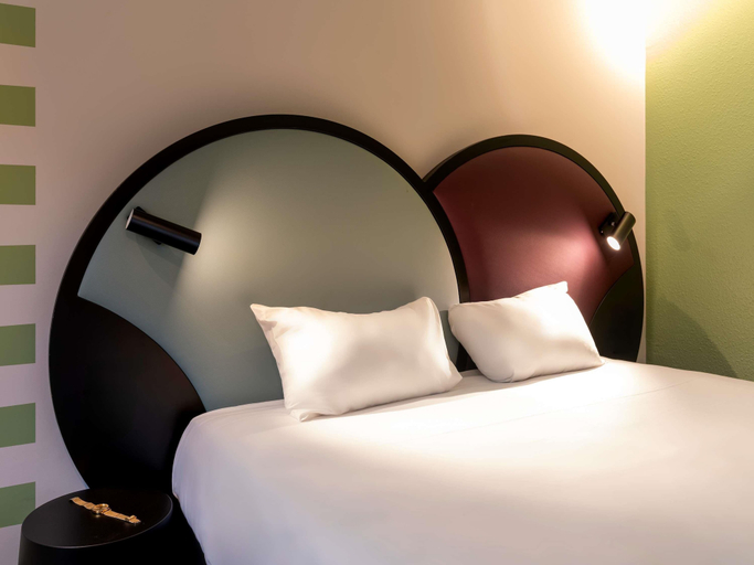 Bedroom 3, ibis Styles Paris Saint Denis Pleyel, Seine-Saint-Denis