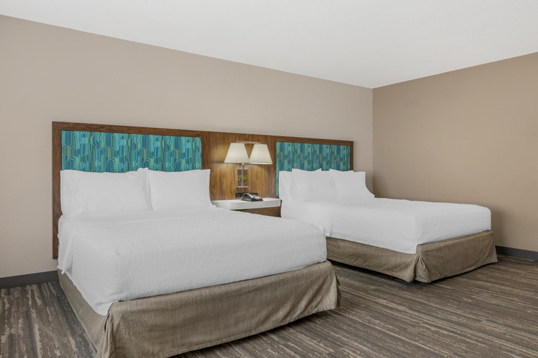 Bedroom 3, Hampton Inn & Suites Crawfordsville, Montgomery