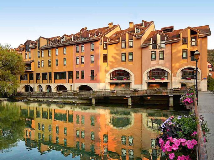 Exterior & Views 1, ibis Annecy Centre Vieille Ville, Haute-Savoie