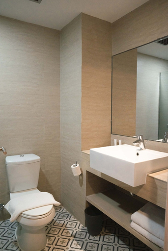 bathroom 27