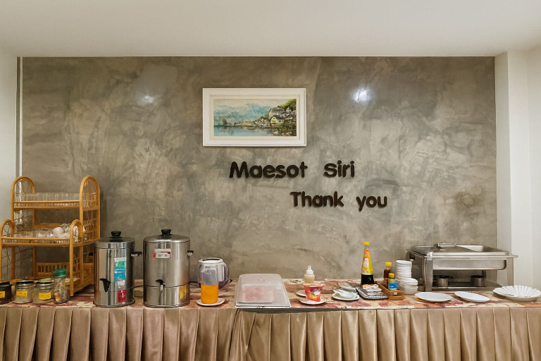 Food & Drinks 5, Maesot Siri Hotel, Mae Sot