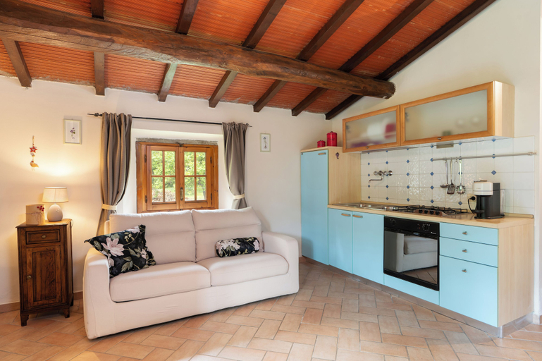 Living area 2, Villa la Fornace, Florence