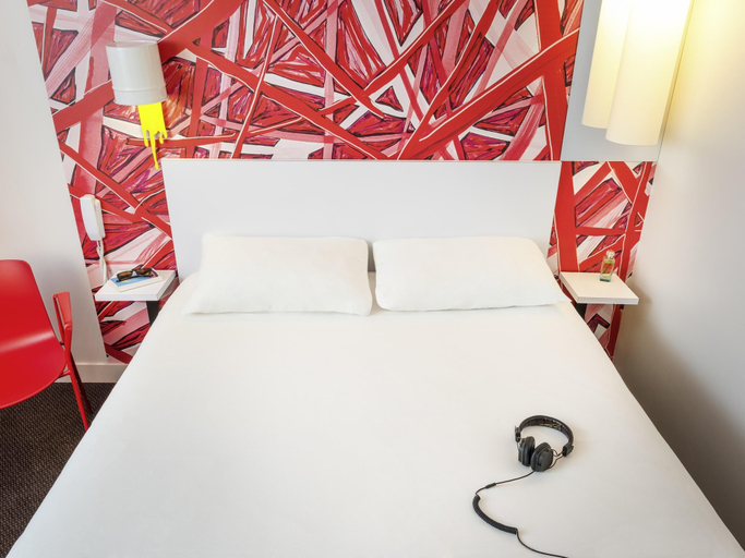 Bedroom 4, ibis Styles Paris La Defense Courbevoie, Hauts-de-Seine