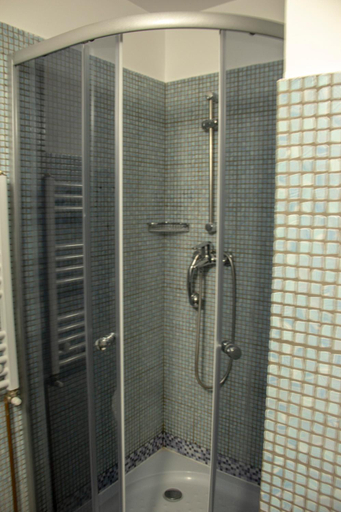 Bathroom 1, Happy Accomodation, Municipiul Bucuresti